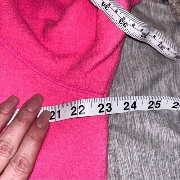 PINK Victoria Secret Barbie Pink Crew Neck Fleece Pullover Sweater Size Small - Picture 8 of 8